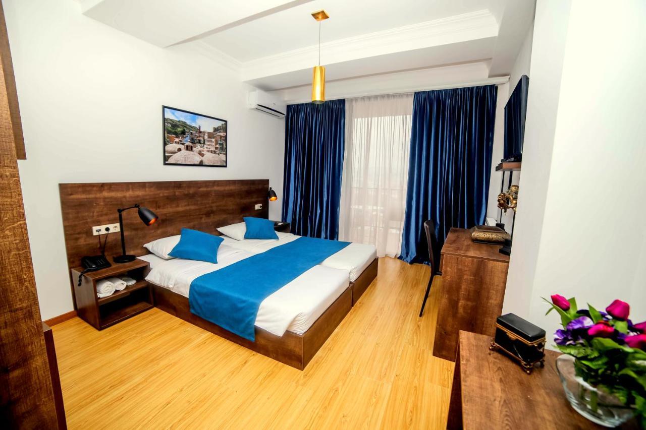 Tbilisi View Hotel ภายนอก รูปภาพ